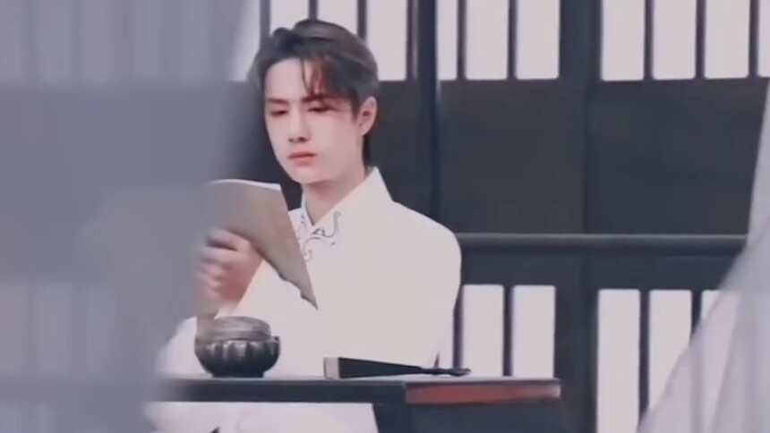 他是来“杀”疯这舞（武）林的！！王一博舞台打戏混剪