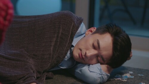 许倾悠视频白录了 莫灵泽赖账