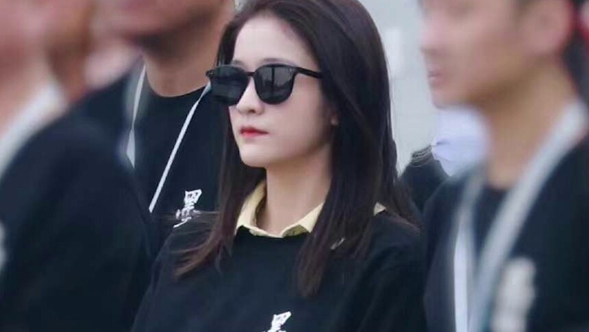 毕雯珺张雪迎《墨白》路透曝光 片场对戏氛围好