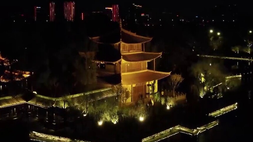 云南昆明：夜游大观庆元宵