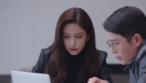 《爱的理想生活》第42集看点：丁荟桥发现对手漏洞