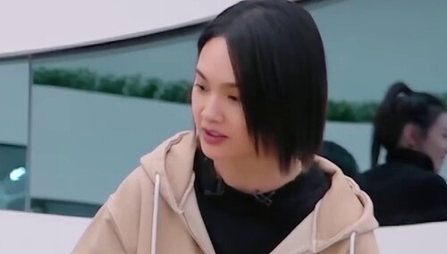 一秒掌握杨丞琳可爱密码，姐姐们口音交流大会有点东西