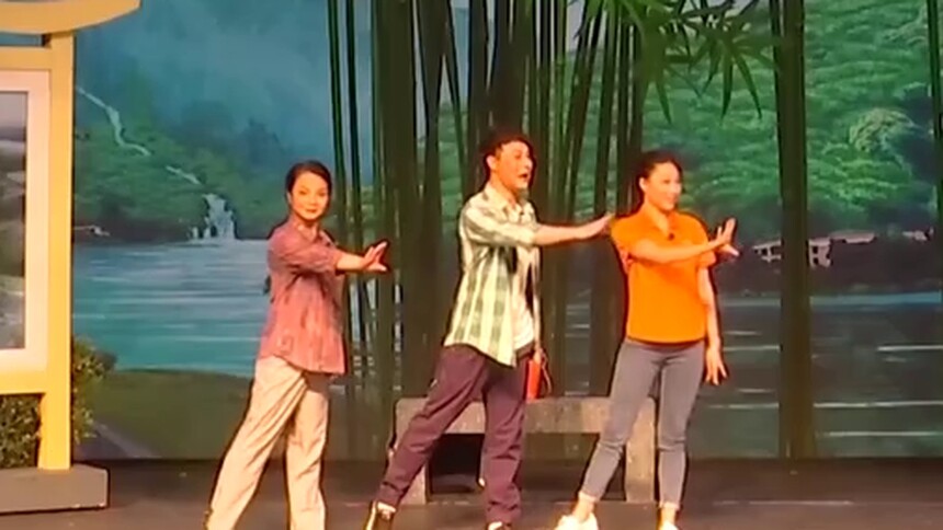 益阳市赫山区文化馆作品·戏曲《竹村新官》