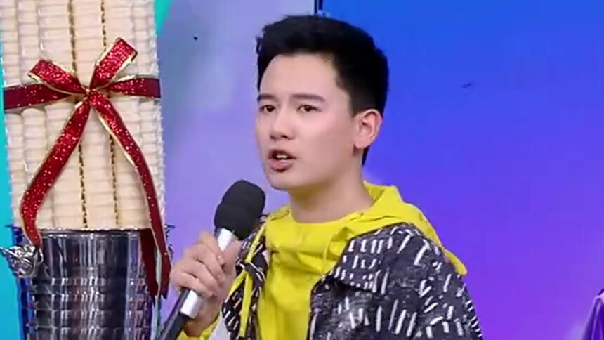 胡先煦CUT：沈月直接被胡先煦扔地上了？还是脸着地