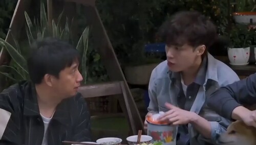 《向往的生活5》6月18日看点：那英梁静上演草台演唱会 张艺兴被黄磊灵魂拷问？