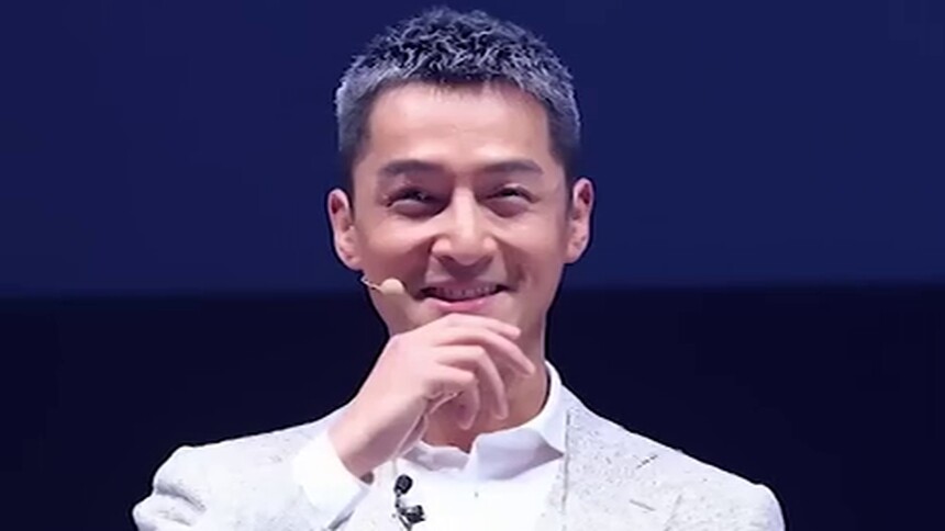 胡歌与王晓晨已领证结婚？ 男方工作室晒截图回应