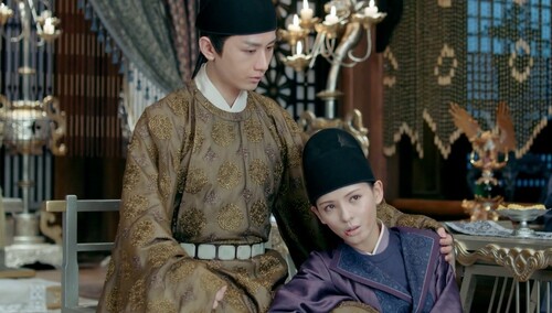 《与君歌》第27集看点：程若鱼怀陛下龙种遭质疑被验身