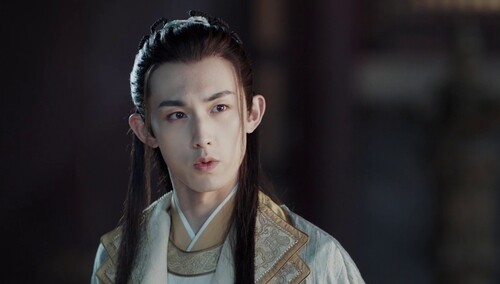 《百灵潭》第20集看点：司卯表心意吻上寒生！春妖的醋坛子要打翻了