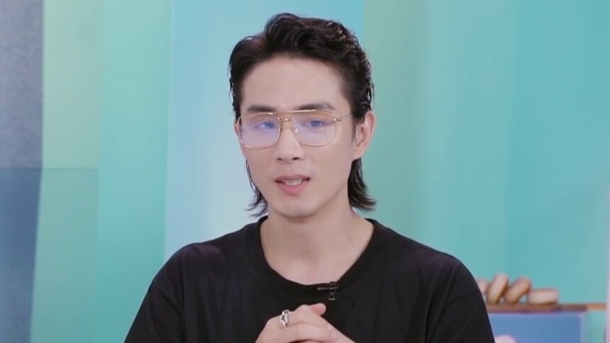 太甜了！李承铉直言《天上飞》就是送给戚薇