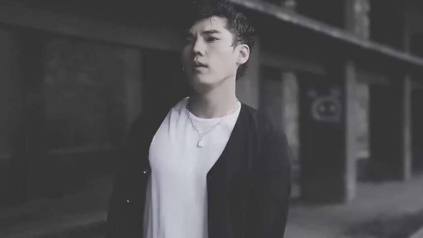李宸希《我明白我们》MV