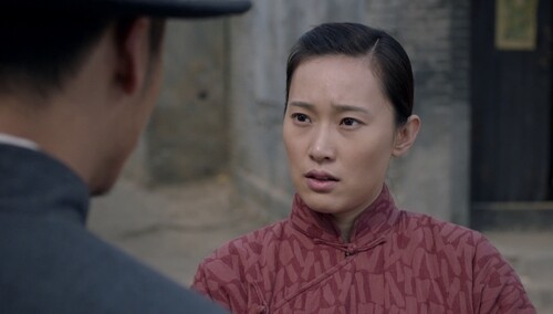 姚三合送娟子定情手镯遭拒