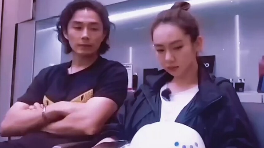 Lucky问李承铉：妈妈不给你零花钱吗？李承铉的回应，把我笑哭！