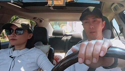 章贺打听郭柯宇另一半标准 郭柯宇神吐槽：你长得很一般