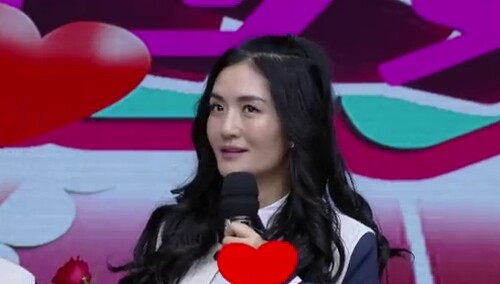 何老师PK朴海镇上演表白大战 谢娜陶醉无法自拔