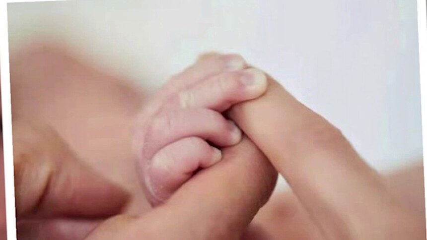 恭喜！林志玲晒婴儿握手照分享生子喜讯