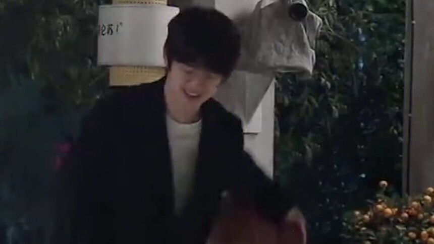 刘昊然和高冷H的爱恨情仇 看刘昊然花式哄小H