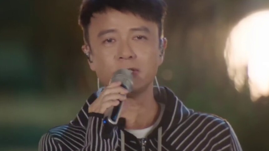 八组时光音乐人全新翻唱谭咏麟经典歌曲 左麟右李友情感人惹谭校长落泪