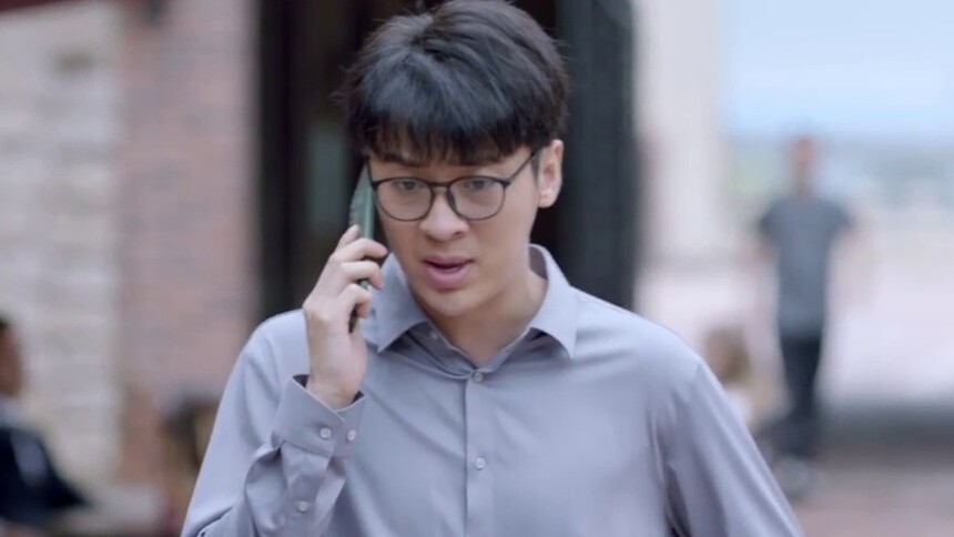 谈小雅男朋友向冯伊菲借钱被发现