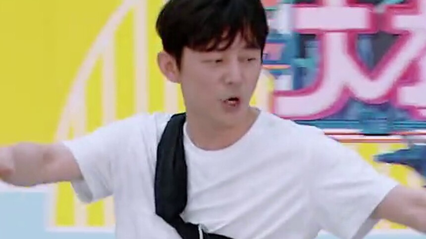 何老师维嘉在线咆哮指挥惹爆笑