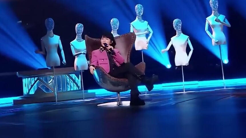 周深&梁龙《算你狠》现场