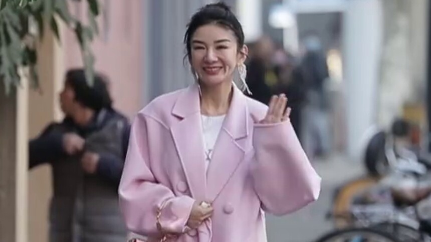《怦然再心动》2月6日看点：蔡卓宜与男嘉宾聊上一段婚姻 黄奕王侃漫步上学路能否牵手？