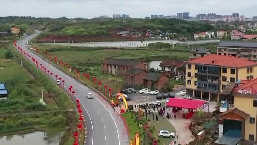 好好学习（十） 乡村振兴要装满“钱袋”更要“武装”脑袋