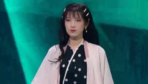 被仙到了吗 刘伽的“霓裳”舞和汉服绝配