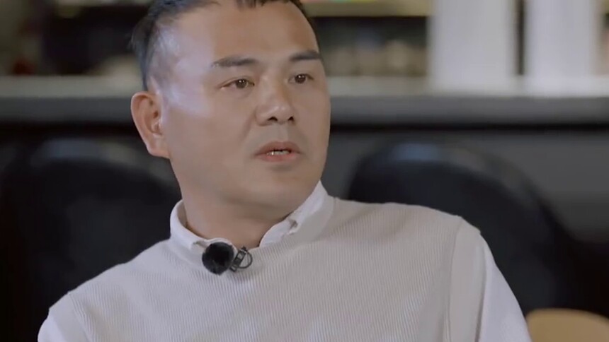 王秋雨曾帮朱雅琼研究音乐？与朱雅琼闺蜜疯狂互呛