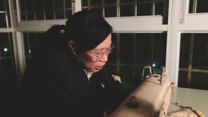 【快乐看】一个人也不孤单！王忠连与老乘客们亲如一家人