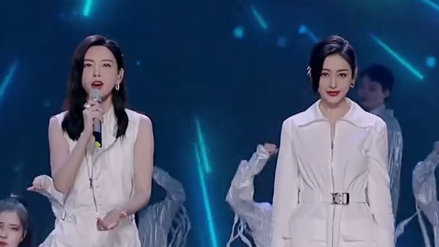 《光的方向》：于文文&张天爱合作舞台好好听