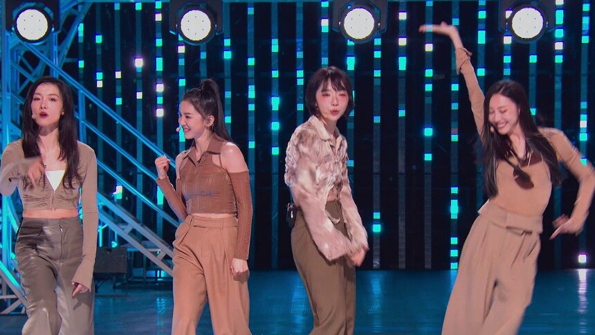 刘恋齐溪rap式拉票，朱洁静唐诗逸超绝一字马