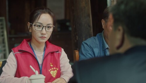 《大山的女儿》第6集看点：黄文秀在会上被批评