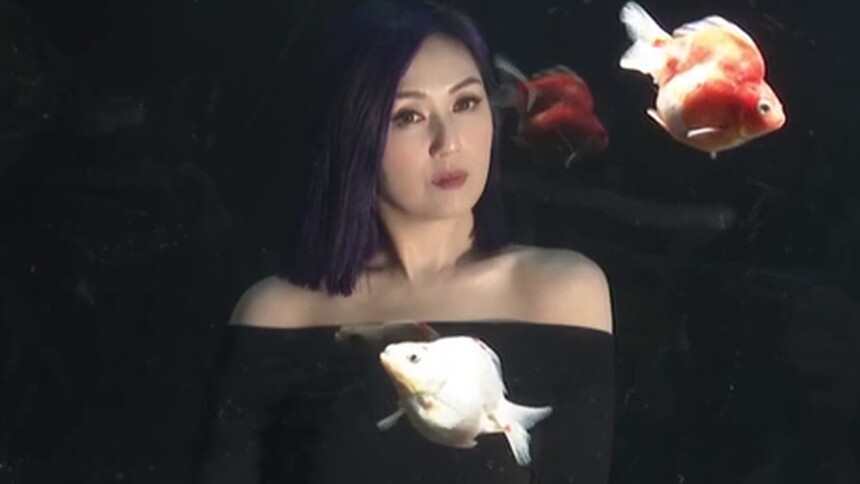 《声生不息》独家侧拍：杨千嬅帧帧大片既视感