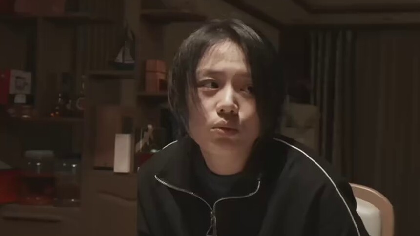 闻晓雨决心找出爸爸死亡的真相