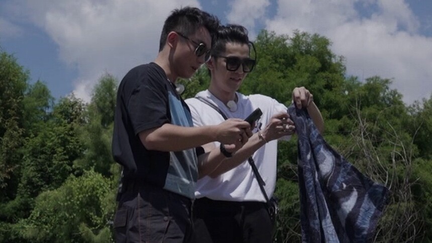 旅行日记：笑哭！郑恺汪东城模仿闺蜜合照