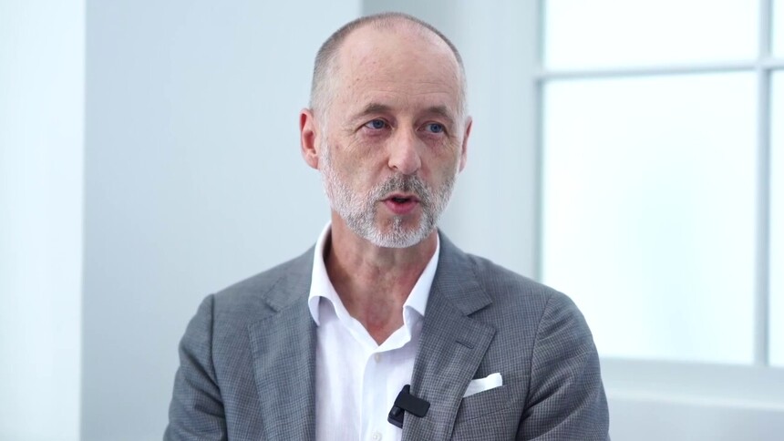 在上海 | 英国摄影师迈克尔：让镜头填满爱