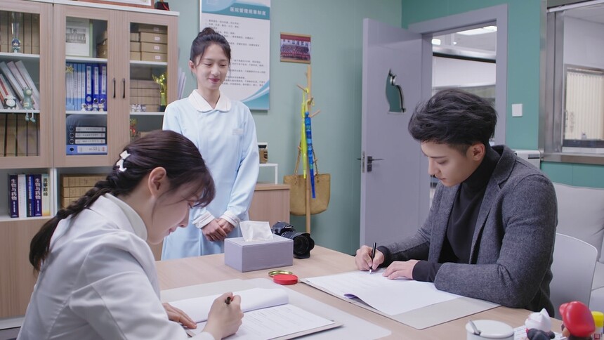 《甜蜜的你》第6集看点：沈觅田甜正式携手合作，田林医院有救了？