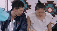 集体紧张！王诗晴裙子粘油污纪焕博当场挂脸