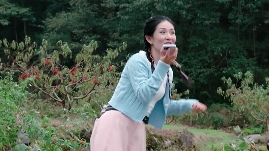 谢娜模仿苏有朋唱跳舞台 舞蹈动作引林心如爆笑！