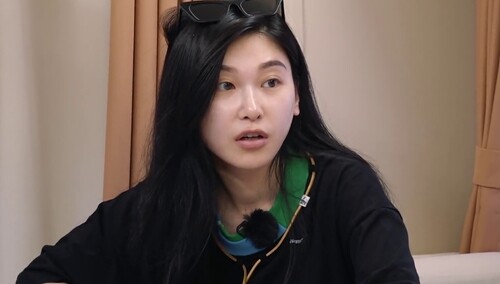傅首尔王诗晴“教育”王睡睡 张硕背后搬救兵？