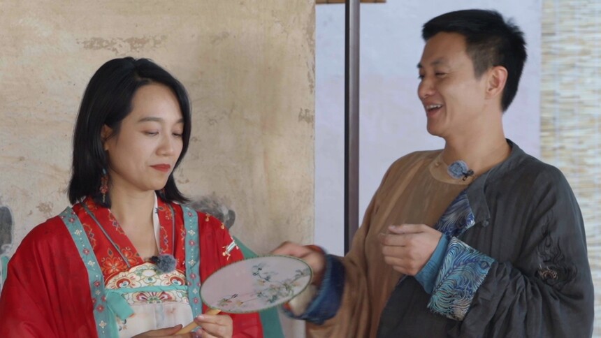 《爱的修学旅行》11月14日看点：修学团集体练习撒娇？周一围朱丹放大招