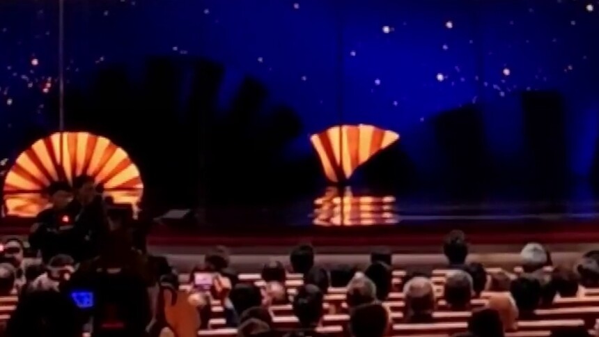 梁朝伟、何赛飞分别荣获金鸡奖最佳男主角奖和最佳女主角奖