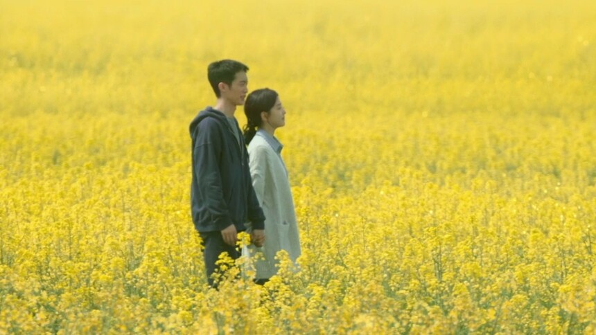 《照明商店》MV 袁娅维献唱主题曲《爱不曾离开》