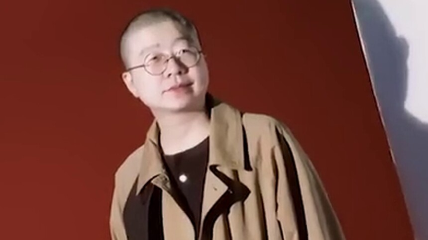《会画少年的天空》独家侧拍：李诞光影大片气质独特