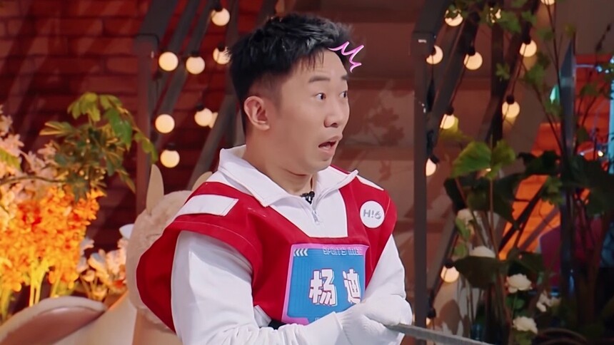 传粉游戏杨迪丁程鑫都防不住王濛 杨迪被王濛泼懵了