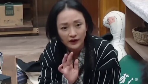 蘑菇屋谈心时刻 周迅说不要活在滤镜里