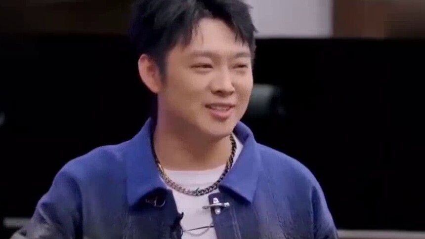 穿最正经的西装，唱最狂的rap！老舅董宝石