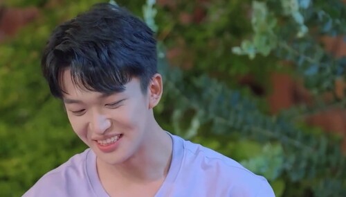 黄子弘凡上演e人的社死场面 黄子弘凡石凯已“憋出内伤”