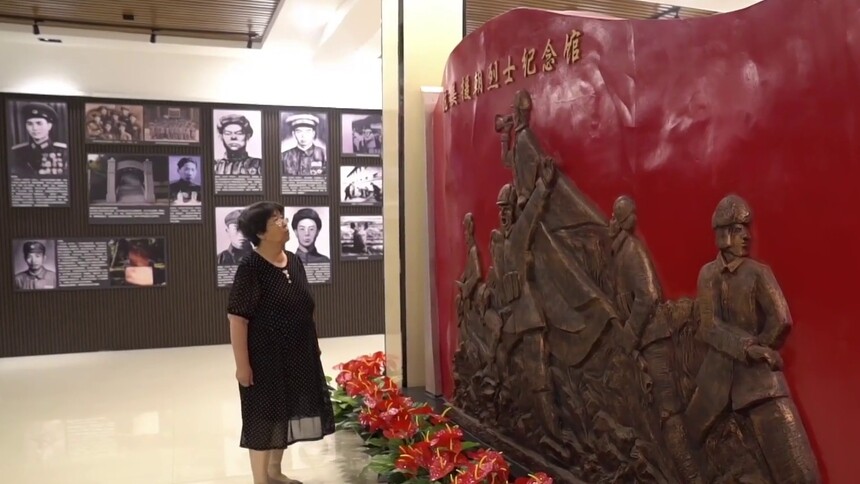 孙艳华：“英雄城”里记录英雄的人