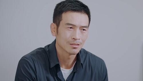 纪焕博谈起原生家庭落泪